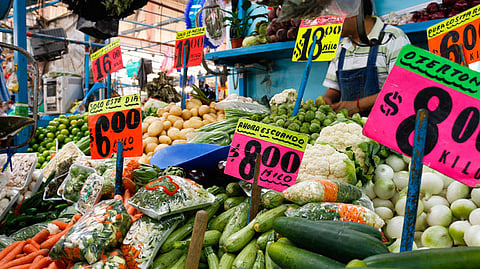 Mexicanos cambian hábitos de consumo por inflación