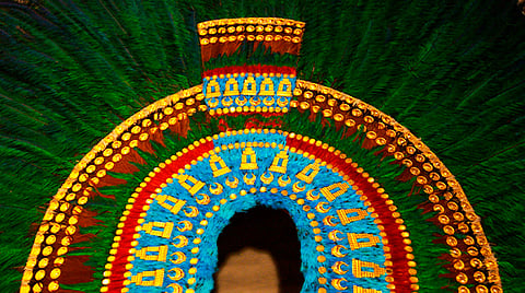 Señala AMLO "arrogancia" de Austria al negarse a devolver penacho de Moctezuma