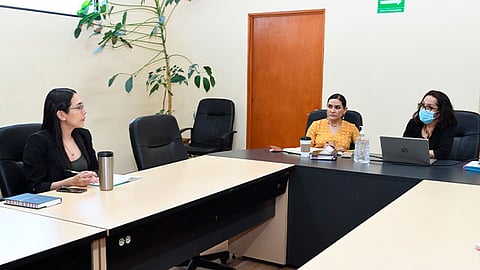 La simplificación propuesta tiene que ver con la disminución del número de requisitos, así como los días de resolución de cada trámite