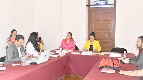 Acordaron analizar la propuesta para que, a partir de sus aportaciones, conformar una iniciativa que fortalezca las comisiones de dictamen