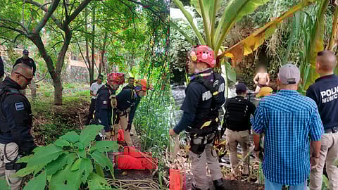 Rescatan a niño que fue arrastrado por el Río Cupatitzio en Uruapan