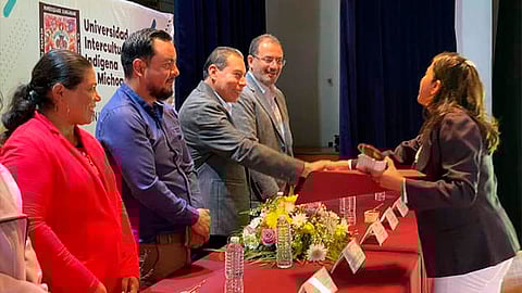 El rector de la Universidad Intercultural Indígena reconoció el trabajo de todos los coordinadores de dichas carreras