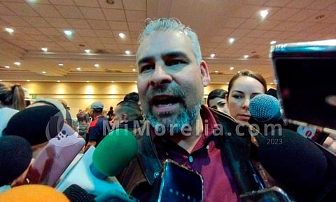 Urgente certificar huertas de aguacate que cumplan con leyes ambientales: Bedolla