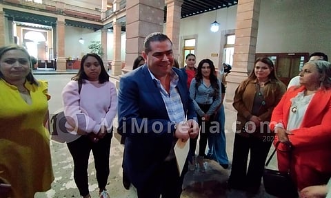 30 de los 46 despedidos en el Congreso de Michoacán son mujeres