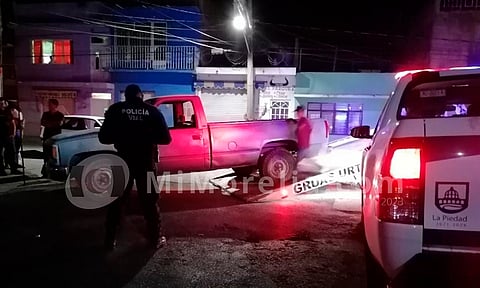 Conductor ebrio embiste a polícia en filtro de alcoholímetro en Michoacán
