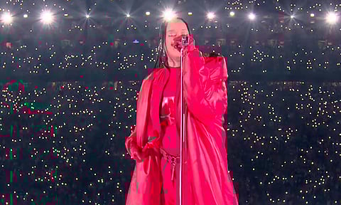 Rihanna quita la corona a Katy Perry; su show de medio tiempo es el más visto
