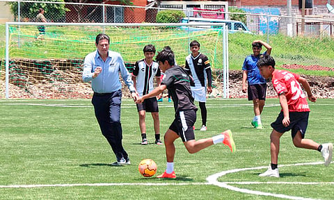 Inauguran al oriente de Morelia canchas de fútbol