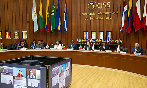 Asistió en representación del director general del IMSS, Zoé Robledo, el coordinador de Vinculación del Instituto, Emilio Saldaña
