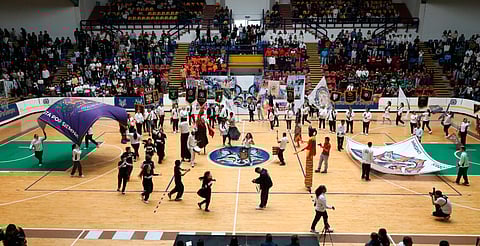 Yarabí Ávila pone en marcha la fiesta deportiva en la UMSNH con más 6 mil jóvenes