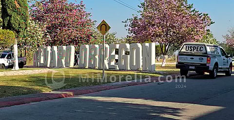 Hallan cadáver junto a las letras que dan la bienvenida a Álvaro Obregón, Michoacán