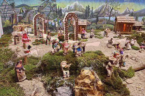 Conoce el peculiar nacimiento purépecha con más de 100 figuras que exhibe el Museo de Arte Colonial