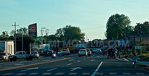 Operativo de Fuerzas Federales desata manifestación y bloqueos en el Valle Esmeralda