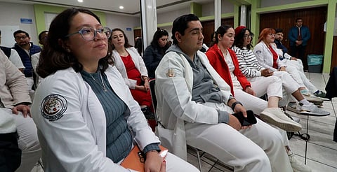Invita IMSS Michoacán a médicos residentes a ocupar plazas en la entidad
