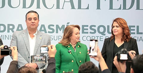 Participa Fabiola Alanís en foro impartido por la ministra Yasmín Esquivel 