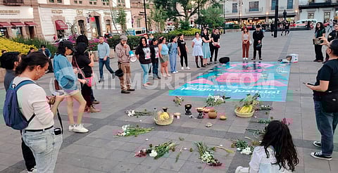 Familiares y amigos realizan homenaje a "Tacho" activista asesinado en Chinicuila 