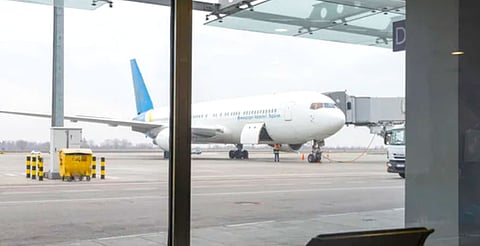 Caos aéreo en CDMX: Falla en avión de Delta detiene operaciones 20 minutos