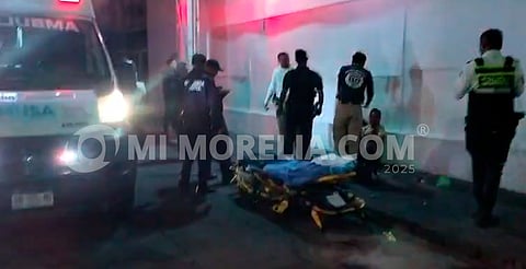 Peatón alcoholizado que se cayó en vía pública de Morelia, es auxiliado por Guardia Civil