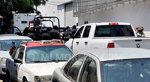 Capturan a 17 presuntos delincuentes en Zinapécuaro; les aseguraron fusiles y granadas