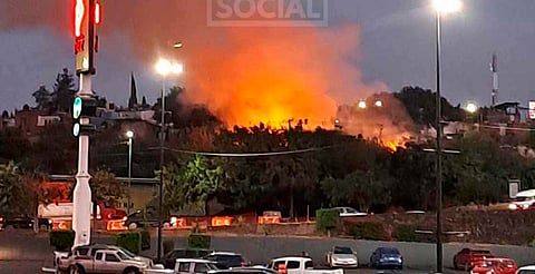 Se reporta fuerte incendio en zona de La Huerta, en Morelia