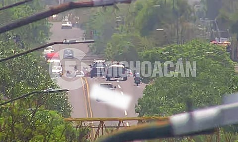 Se registra accidente frente a Secundaria Técnica 108 en Morelia