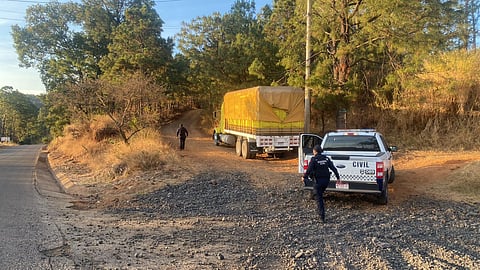 Recuperan 198 vehículos con reporte de robo, alteraciones o abandonados, en Uruapan 