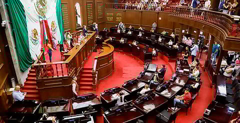 Congreso da descanso a sindicalizados y papás este 10 de junio, nuevo Día del Padre en Michoacán