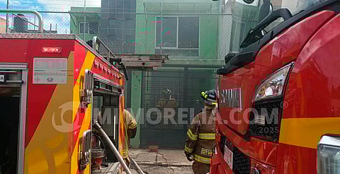Se incendia domicilio en la colonia Agustín Arriaga Rivera de Morelia 