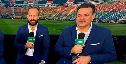 Crosas acusó a su compañero de TUDN de ser incongruente con su discurso de ética periodística