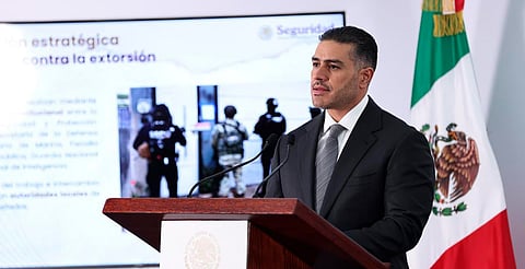 Detenido en Edomex portaba credencial falsa de la CIA, informó Harfuch