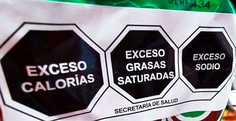 El sello de “Exceso de Azúcares” es el que más disuade