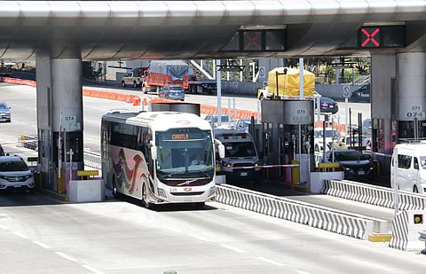 Anuncian hasta 50% de descuentos para estudiantes y maestros en autobuses este verano