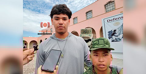 Joaquín vive con temor de deportación de sus padres