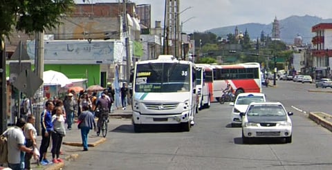 En promedio, al mes dan de baja a dos chóferes del transporte público por malas prácticas