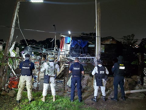 Catean inmueble en Morelia; aseguran 425 dosis de narcótico y detienen a un hombre