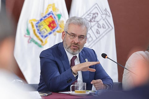 Bedolla celebra detención de tercer implicado en homicidio de normalista