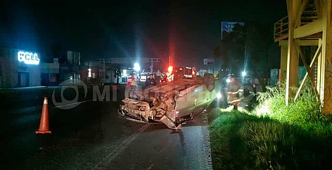 Auto vuelca en avenida Morelos Norte de Morelia, salida a Salamanca