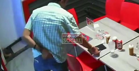 VIDEO: Pagaron sus tacos y otro se metió a robarse el dinero, en Morelia
