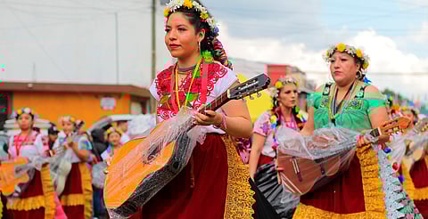 Paracho celebrará en grande los 50 años de la Feria de la Guitarra