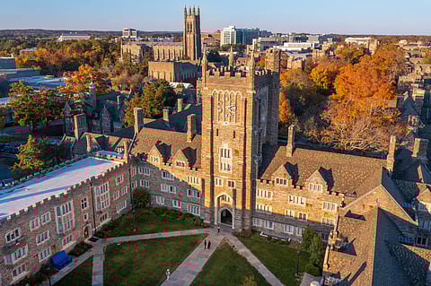 Gobierno de EU investiga a Universidad de Duke por criterios raciales