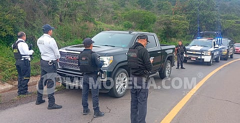 Hallan sobre la Morelia-Mil Cumbres camioneta robada a Bugarini, presidenta del Congreso de Michoacán 