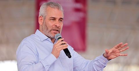 Programa pionero de atención al cáncer ha beneficiado a más de 700 niñas y niños y 2 mil 600 mujeres: Bedolla