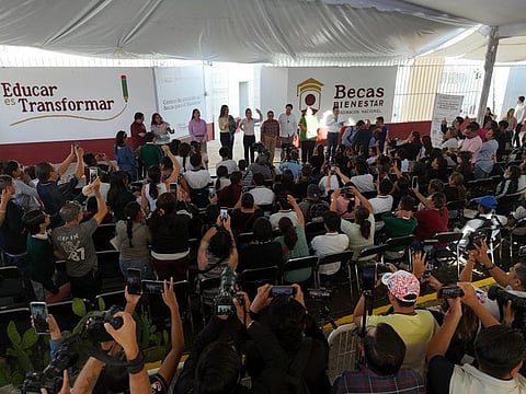 Sheinbaum inaugura Centro de Atención de becas para el Bienestar en Celaya, Guanajuato