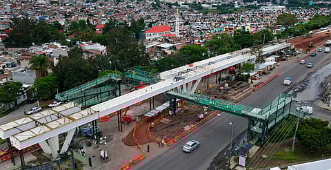 Paso Eréndira, frente a mercado de abastos, registra 39 % de avance: SCOP