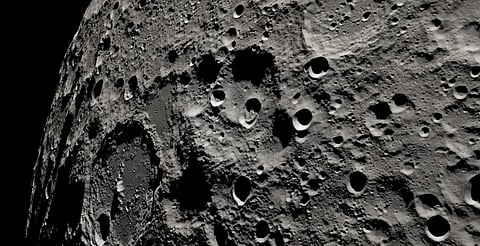 La NASA planea construir un reactor nuclear en la Luna 