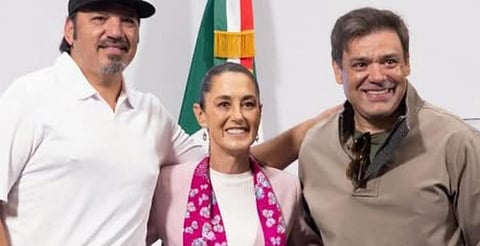 Intocable compone canción a migrantes mexicanos; Sheinbaum la presenta en la mañanera