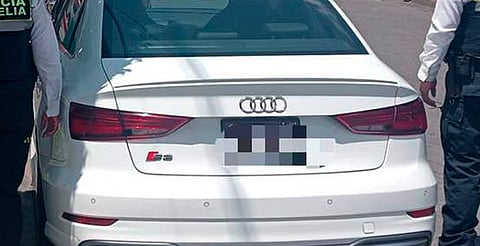 Recuperan auto de lujo con reporte de robo en Villa Universidad de Morelia
