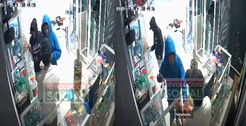En segundos, sujetos roban a mano armada un negocio en la avenida Torreón Nuevo [VIDEO]