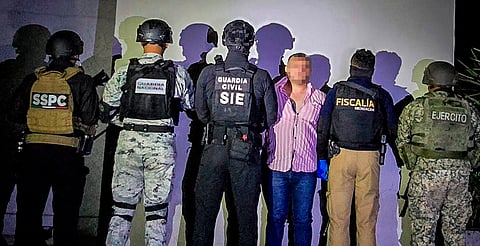 Detienen en Zamora a presunto líder criminal; contaba con cinco órdenes de aprehensión