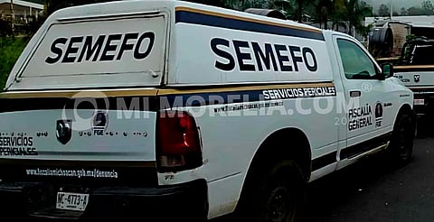 Hallan cuerpo atado y con quemaduras en la Uruapan–Lombardía