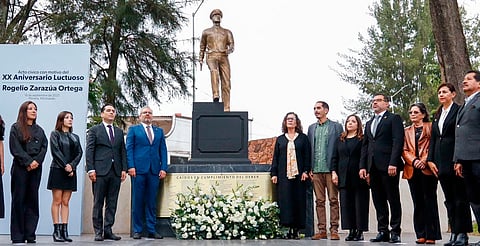 Conmemora Bedolla el 20 Aniversario Luctuoso de Zarazúa Ortega